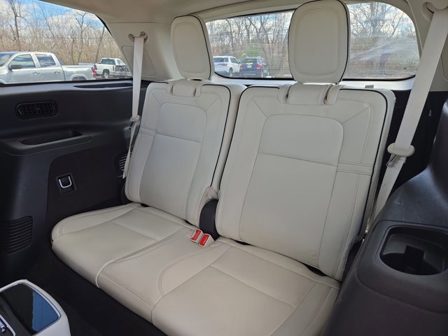 Used 2020 Lincoln Aviator Black Label Grand Touring w/ Class IV Trailer Tow Package image 19