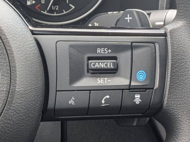 Certified 2023 Nissan Rogue SV AWD/4WD image 17