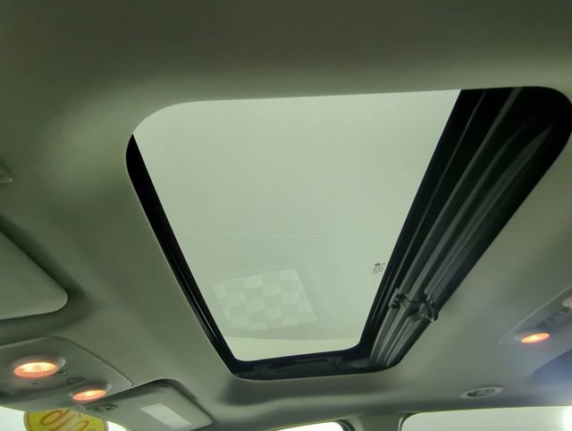 Used 2016 Chevrolet Traverse LT w/ Style and Technology Package image 30