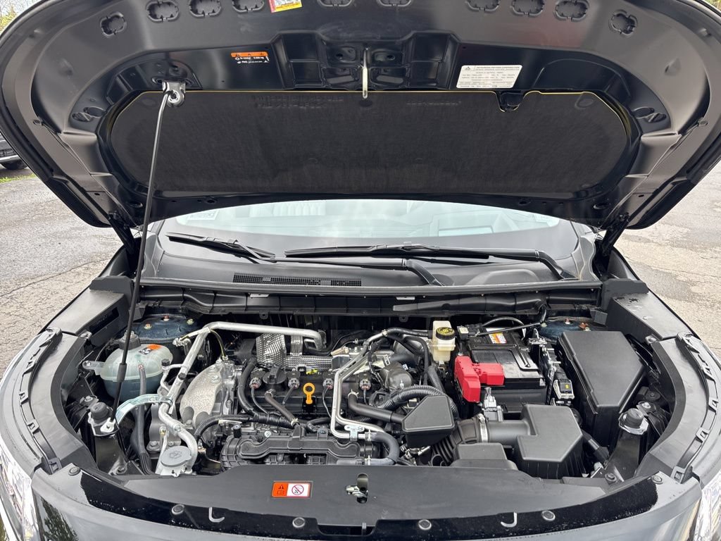 Used 2025 Mitsubishi Outlander AWD image 11