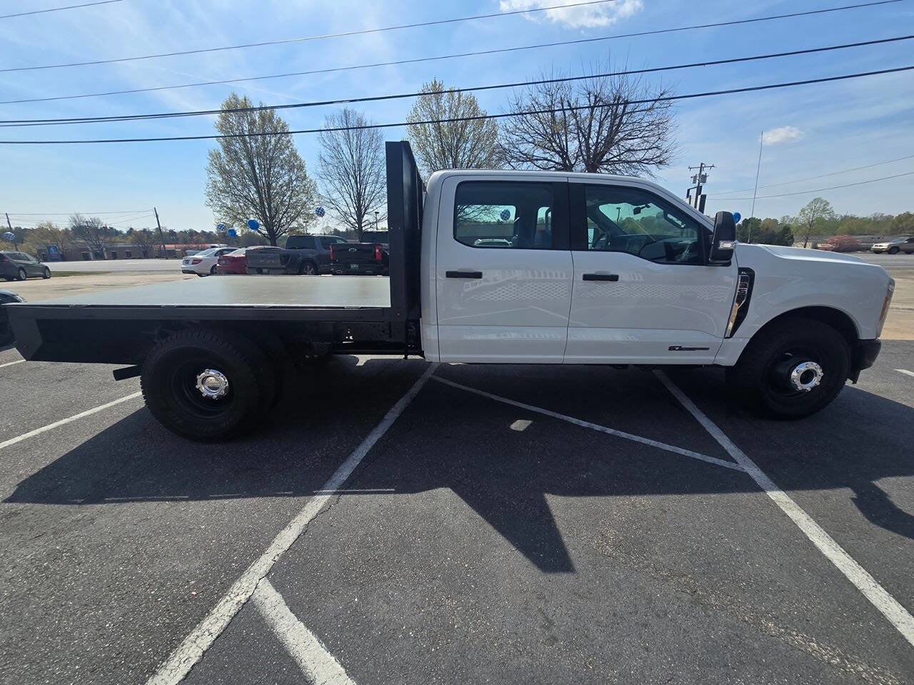 Used 2023 Ford F350 XL RWD image 7