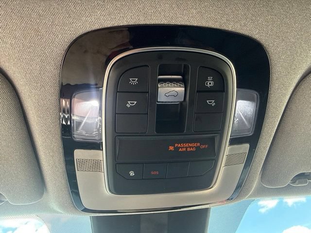 Used 2022 Hyundai Santa Fe Limited w/ Cargo Package FWD image 34