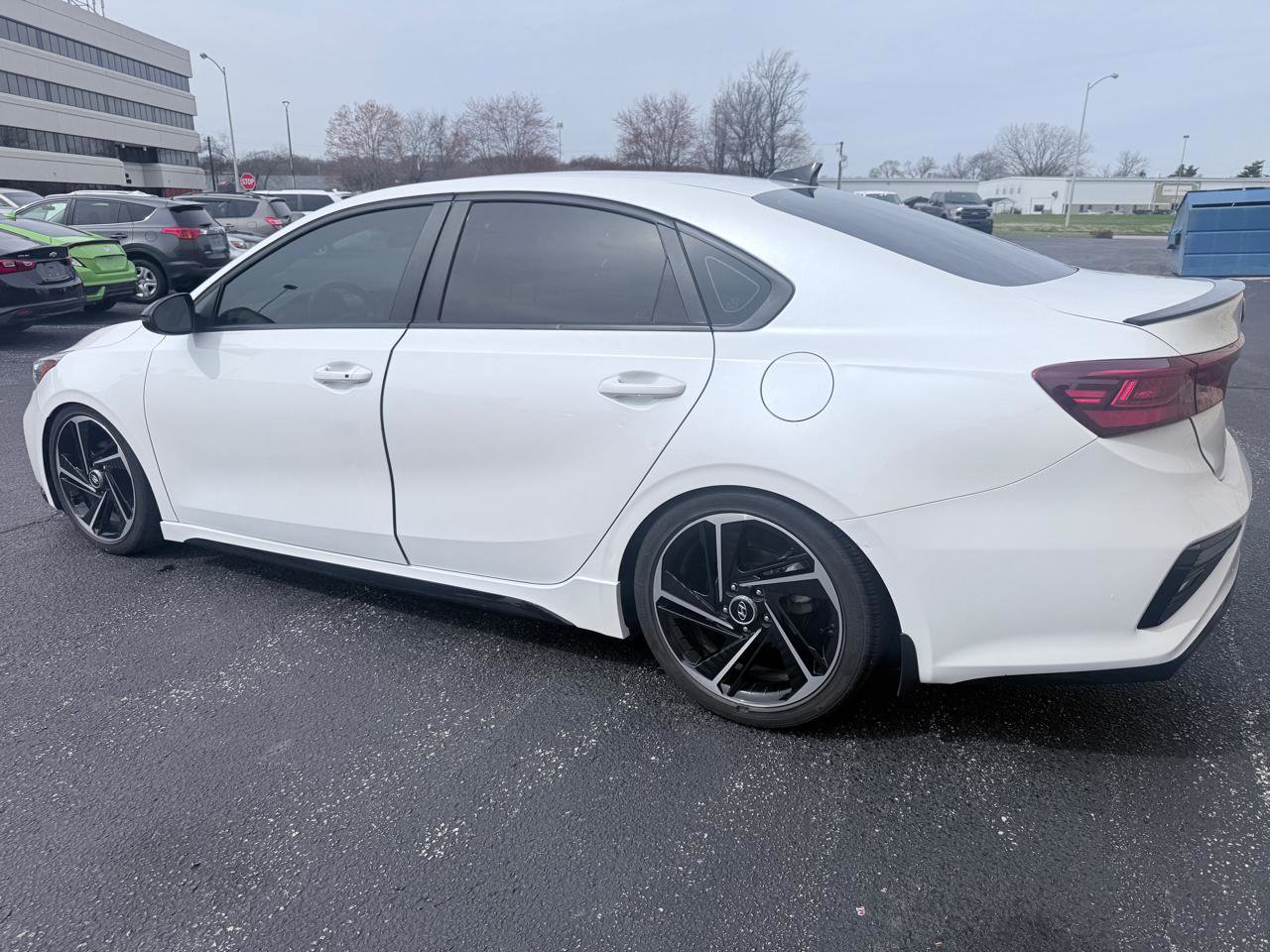 Used 2021 Kia Forte GT-Line FWD image 3