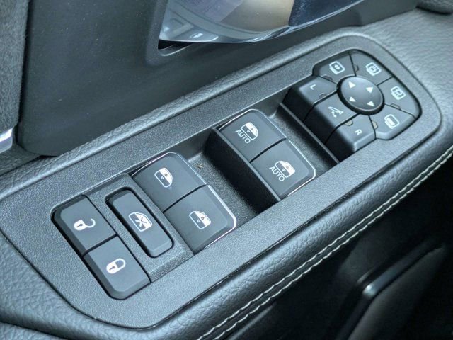 Used 2026 RAM 2500 Laramie image 18