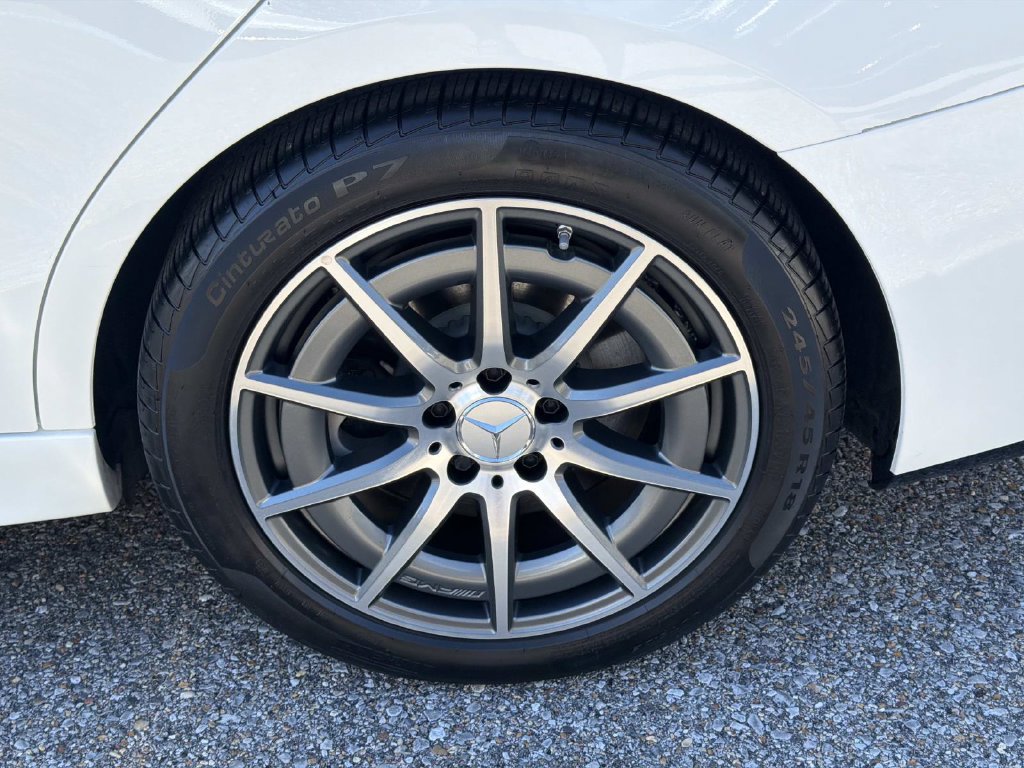 Used 2024 Mercedes-Benz C 43 AMG 4MATIC Sedan image 4