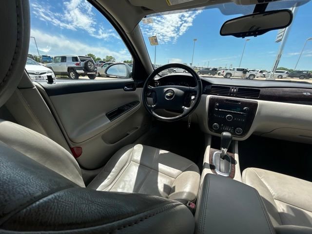 Used 2012 Chevrolet Impala LTZ FWD image 29