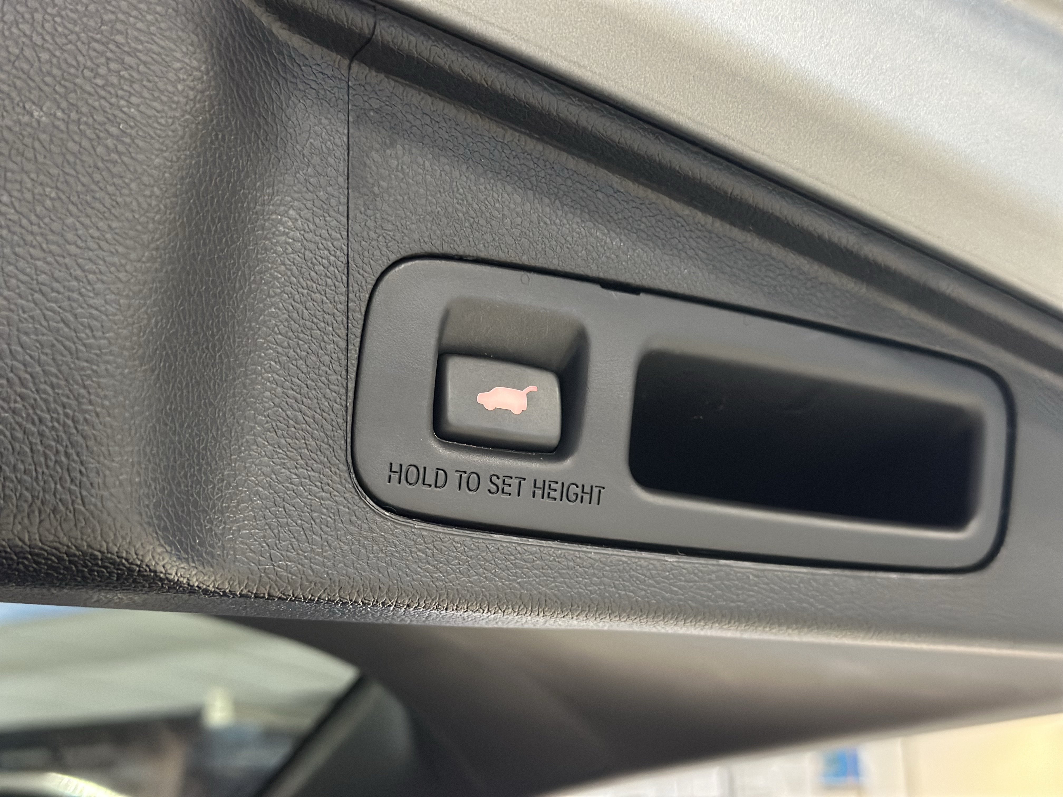 Used 2022 Honda CR-V EX-L image 8