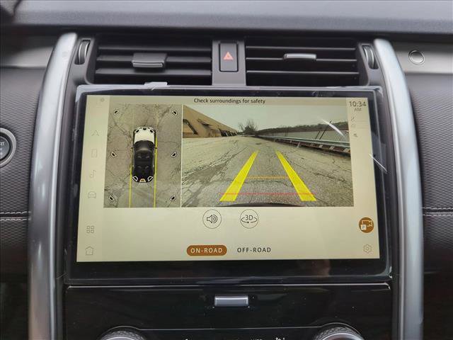 New 2024 Land Rover Discovery Dynamic SE image 27