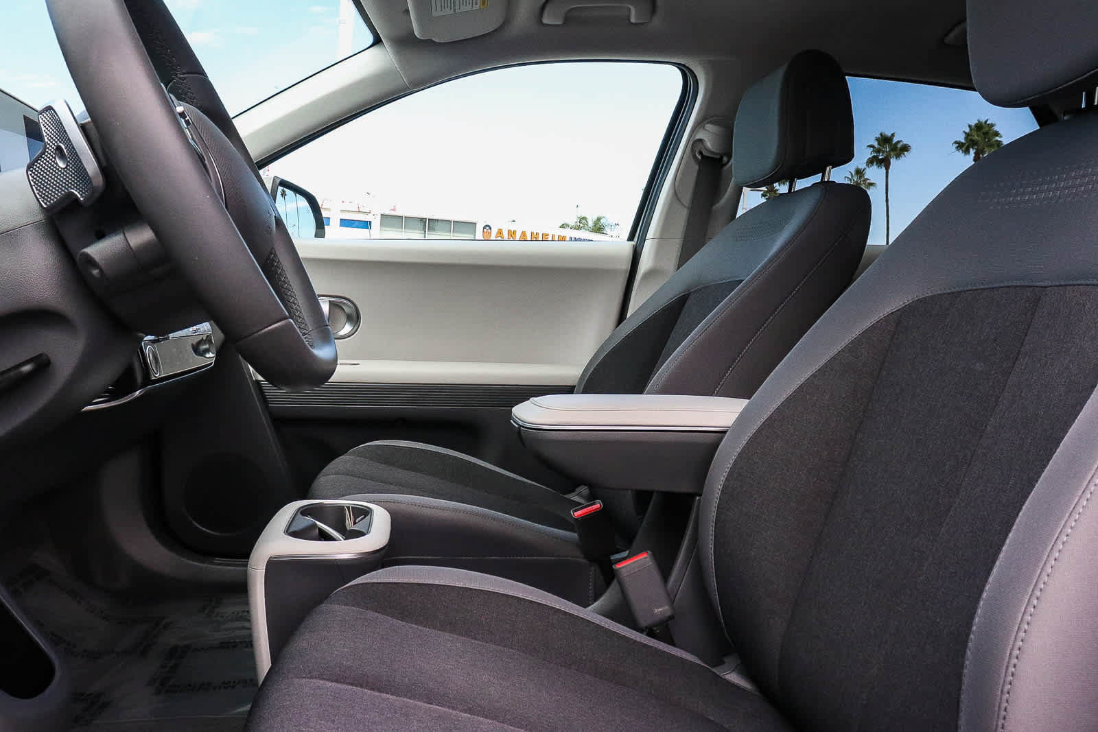 Used 2024 Hyundai Ioniq 5 SE RWD image 26