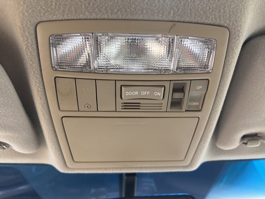 Used 2009 Toyota Camry Hybrid image 18