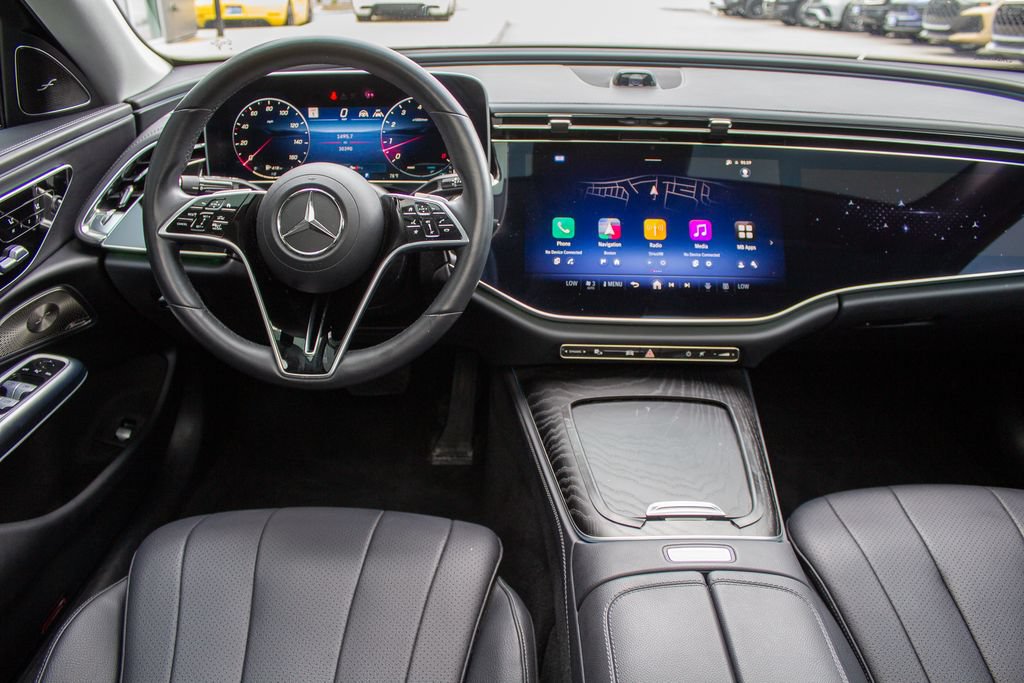 Used 2024 Mercedes-Benz E 350 4MATIC Sedan image 13