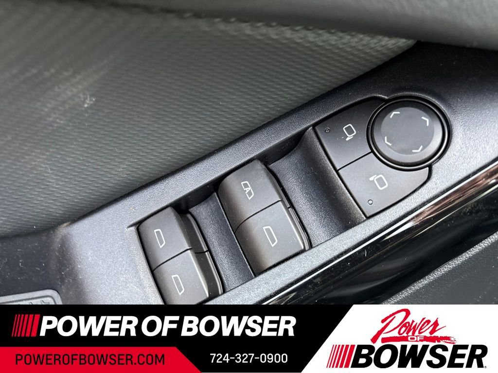 New 2026 Chevrolet Equinox LT w/ Convenience Package II image 7