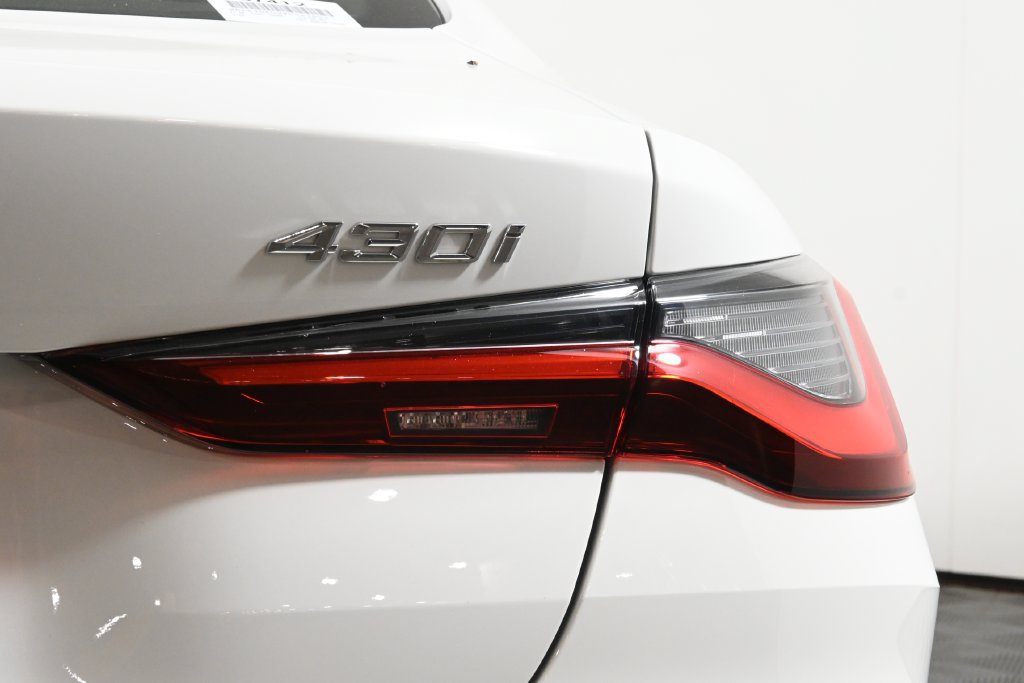 New 2027 BMW 430i Coupe w/ Premium Package AWD/4WD image 13