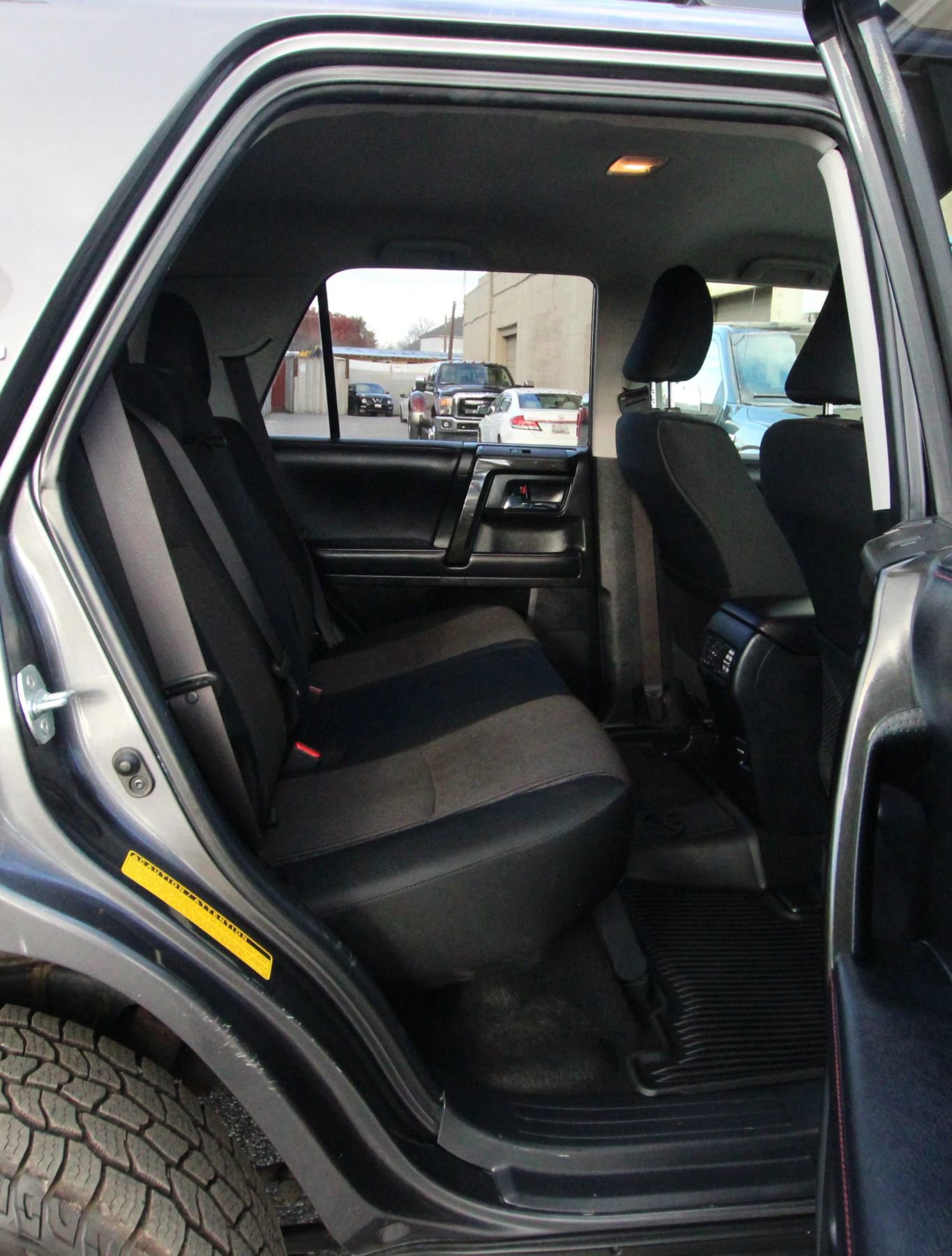 Used 2019 Toyota 4Runner 4WD image 12