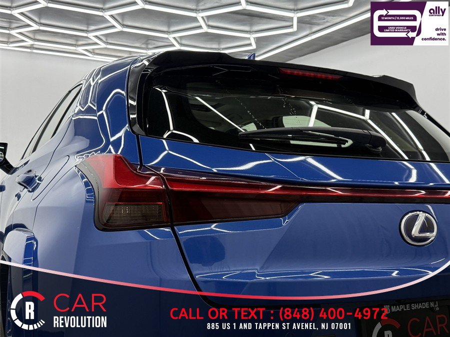 Used 2022 Lexus UX 250h w/ Premium Package AWD/4WD image 45