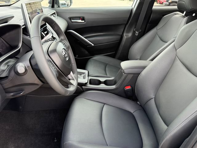 Used 2026 Toyota Corolla Cross XLE w/ Convenience Package image 13