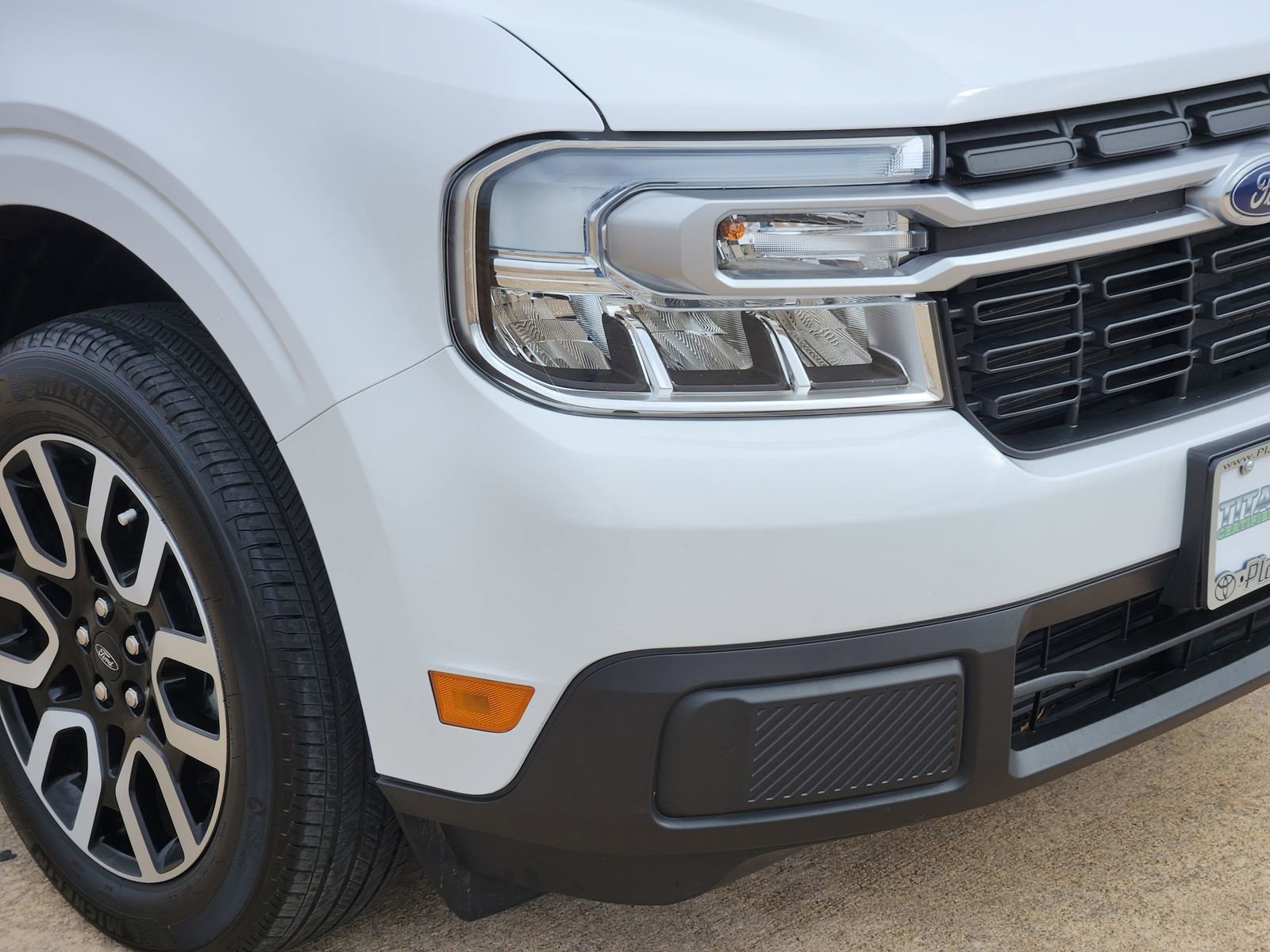 Used 2023 Ford Maverick Lariat w/ Lariat Luxury Package image 11