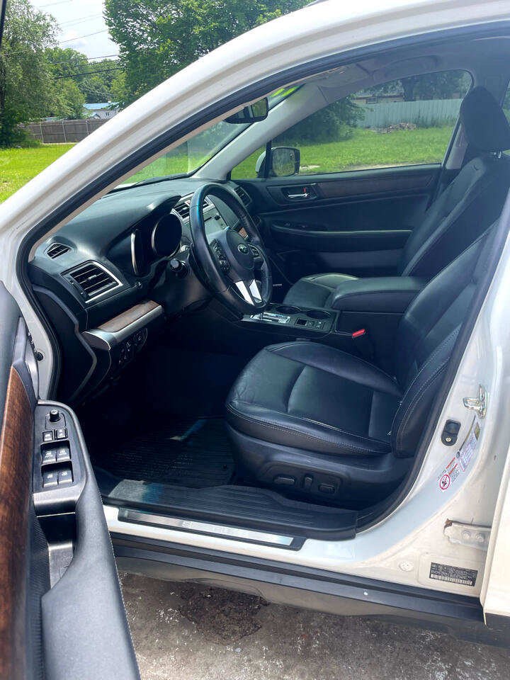 Used 2017 Subaru Outback 2.5i Limited image 5