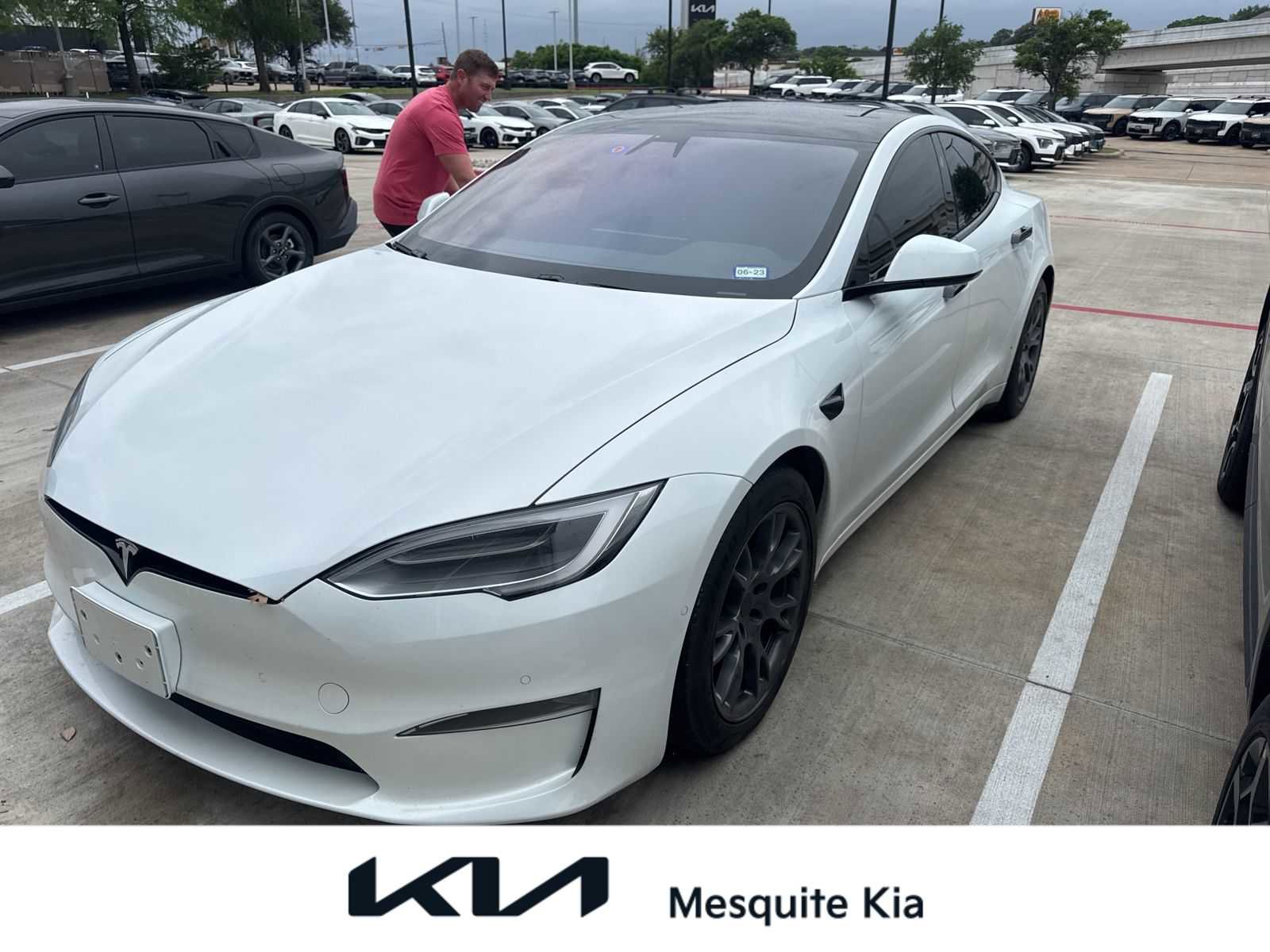 Used 2021 Tesla Model S Plaid AWD/4WD image 1