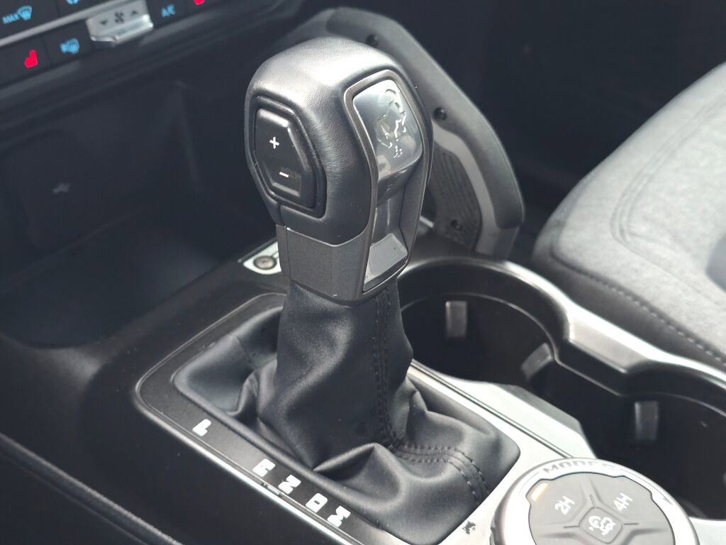 Used 2022 Ford Bronco Big Bend image 31