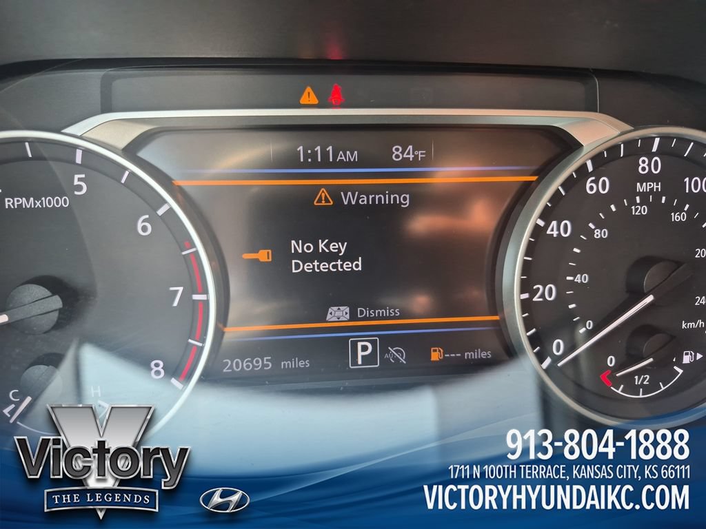 Used 2025 Nissan Sentra SV w/ SV Premium Package FWD image 17