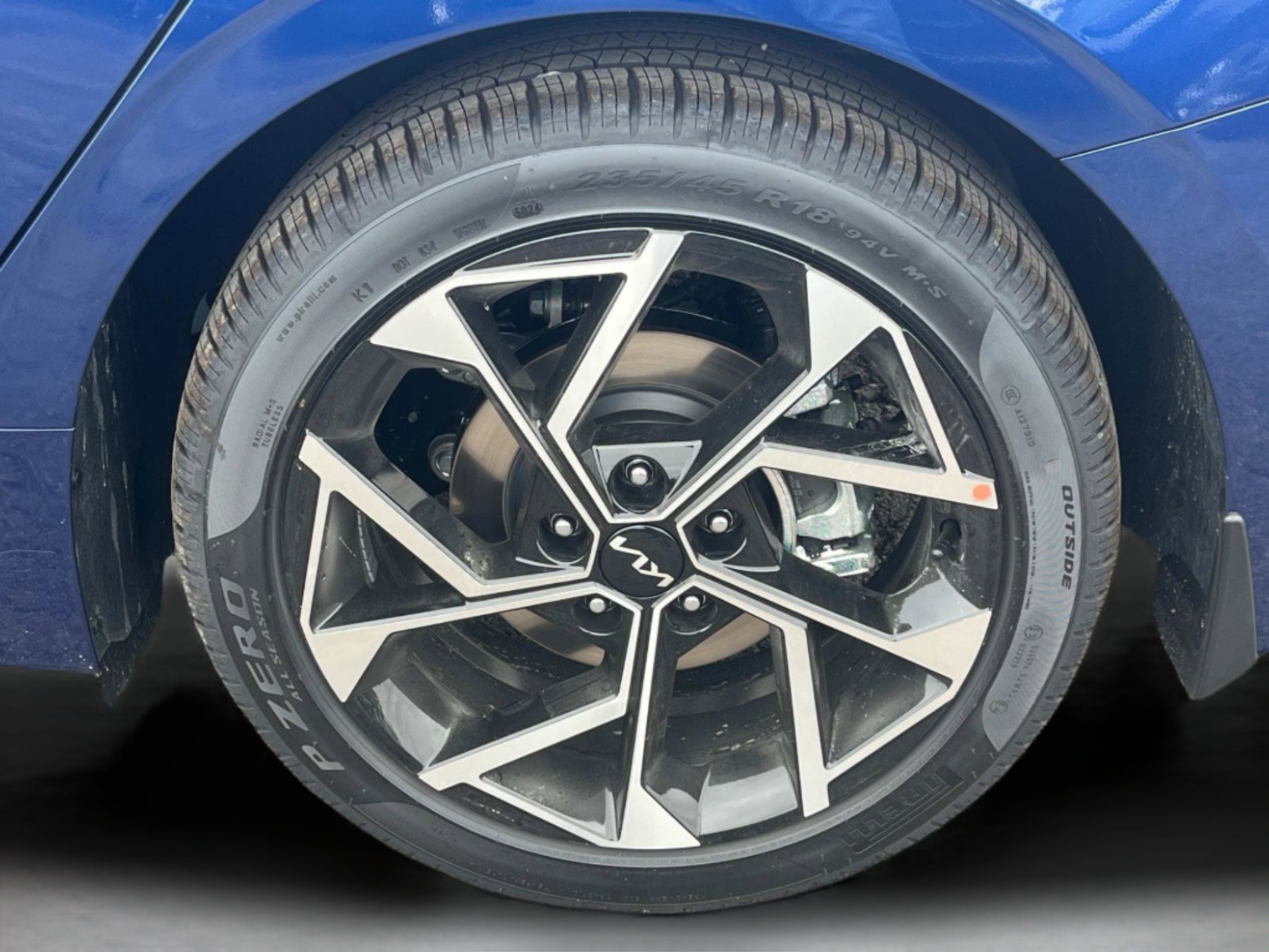 New 2025 Kia K5 EX FWD image 12