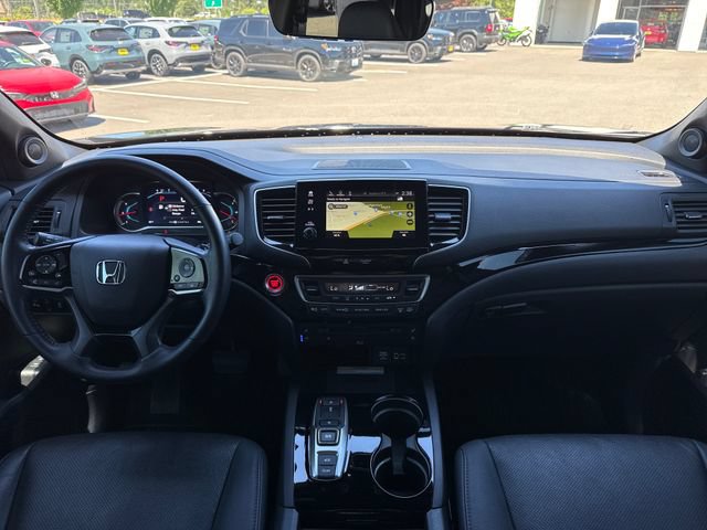 Used 2022 Honda Pilot Black Edition image 13