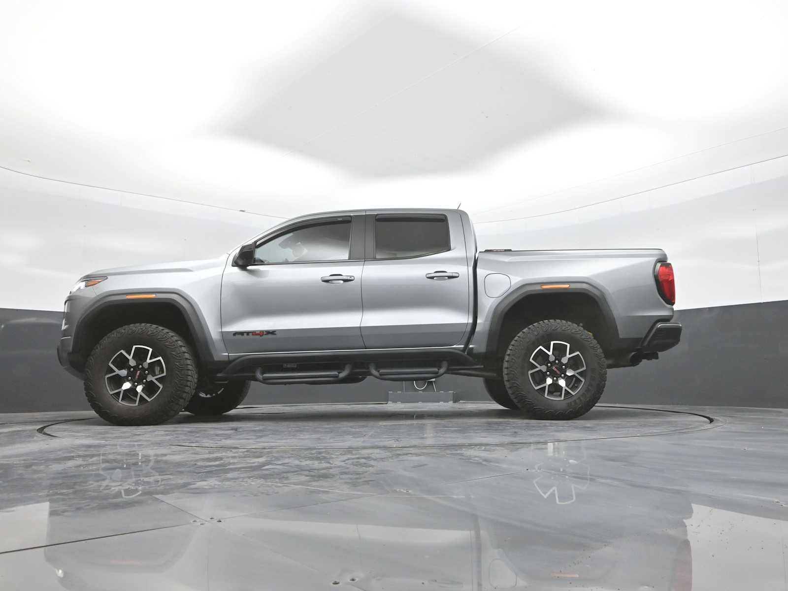 Used 2023 GMC Canyon AT4X AWD/4WD image 50