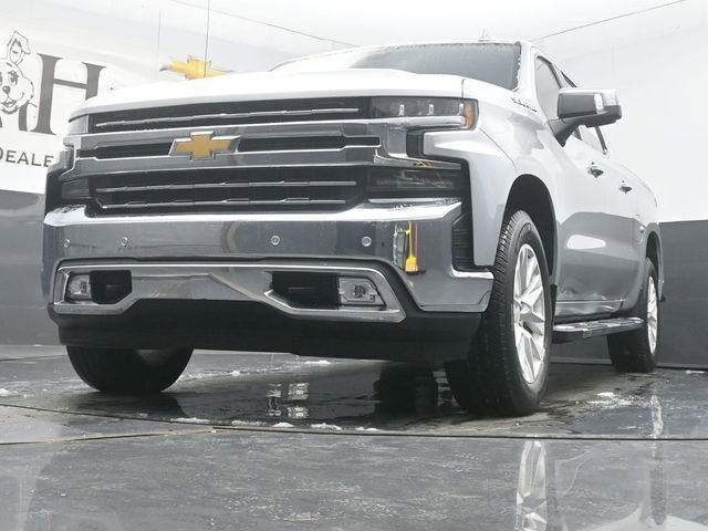 Used 2019 Chevrolet Silverado 1500 LTZ w/ LTZ Premium Package image 4