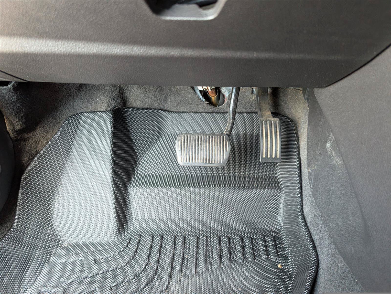 Used 2012 Ford Focus SEL FWD image 27