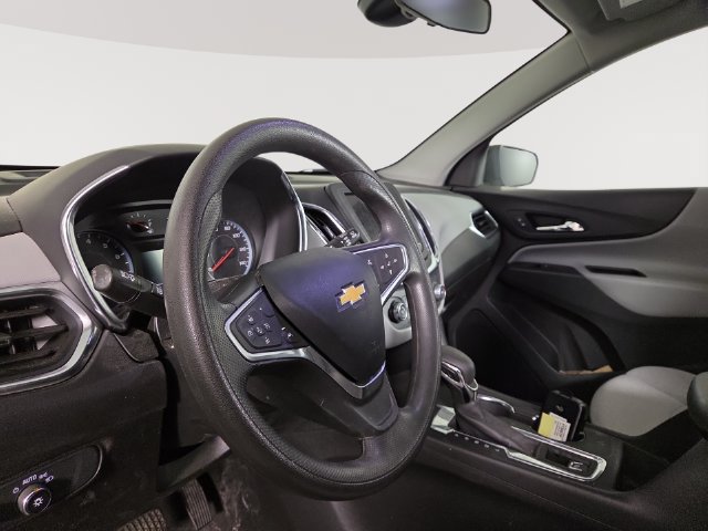 Used 2022 Chevrolet Equinox LS AWD/4WD image 15
