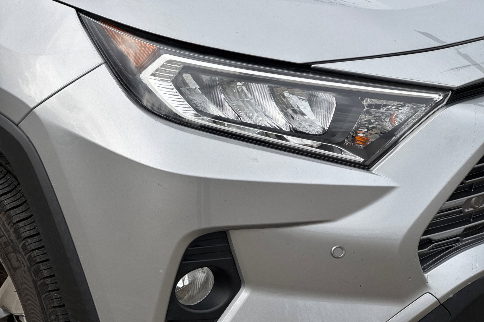 Used 2020 Toyota RAV4 Limited image 47
