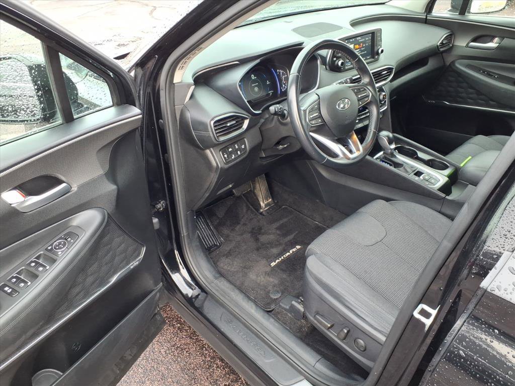 Used 2020 Hyundai Santa Fe SEL w/ Convenience Package image 6