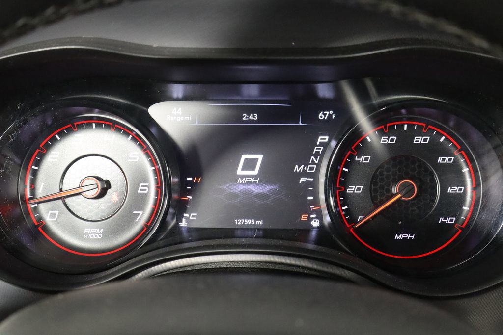 Used 2019 Dodge Charger SXT w/ Blacktop Package RWD image 11