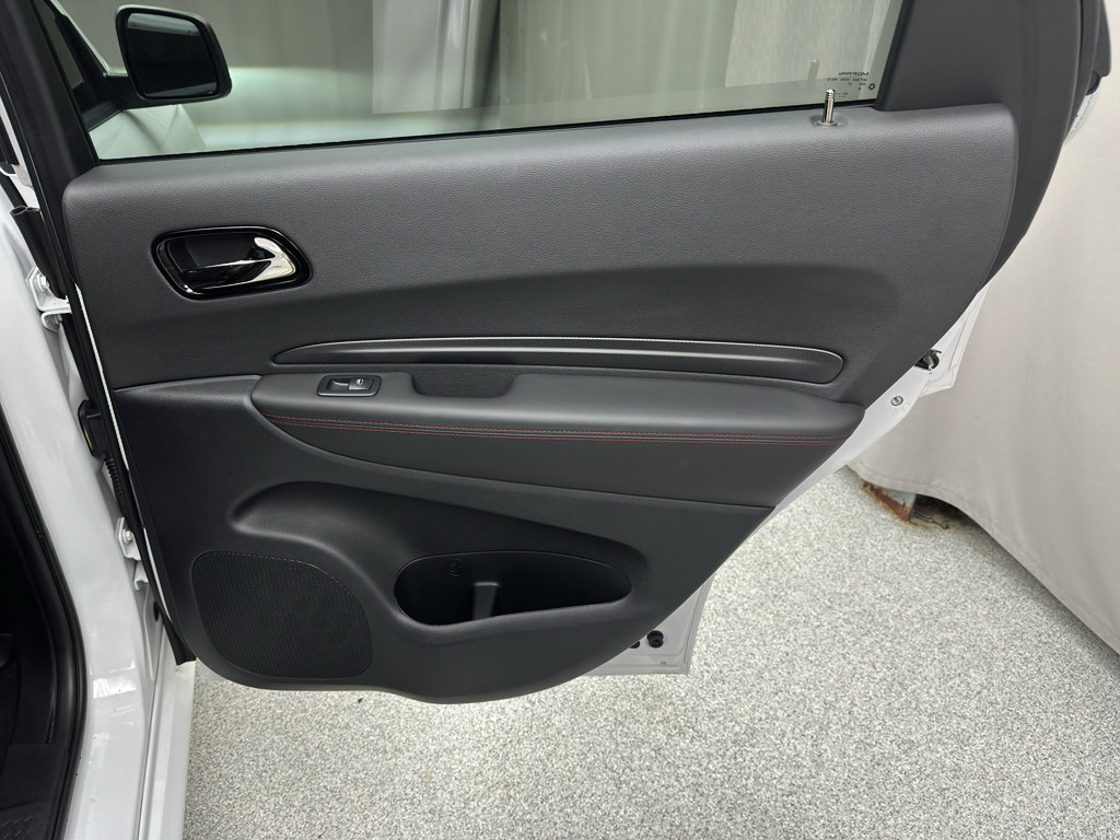 Used 2023 Dodge Durango GT AWD/4WD image 15