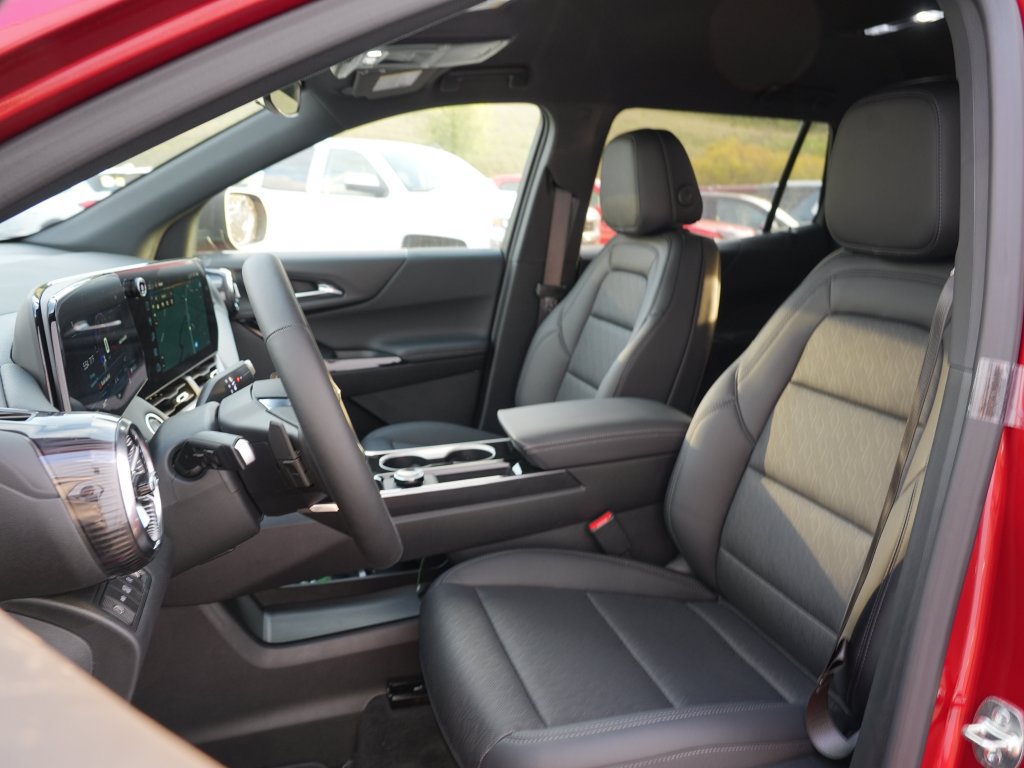 New 2027 Chevrolet Equinox LT w/ Convenience Package II AWD/4WD image 8