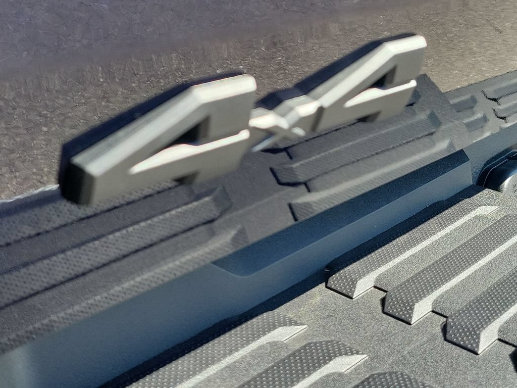 New 2026 Toyota Tundra Limited AWD/4WD image 29