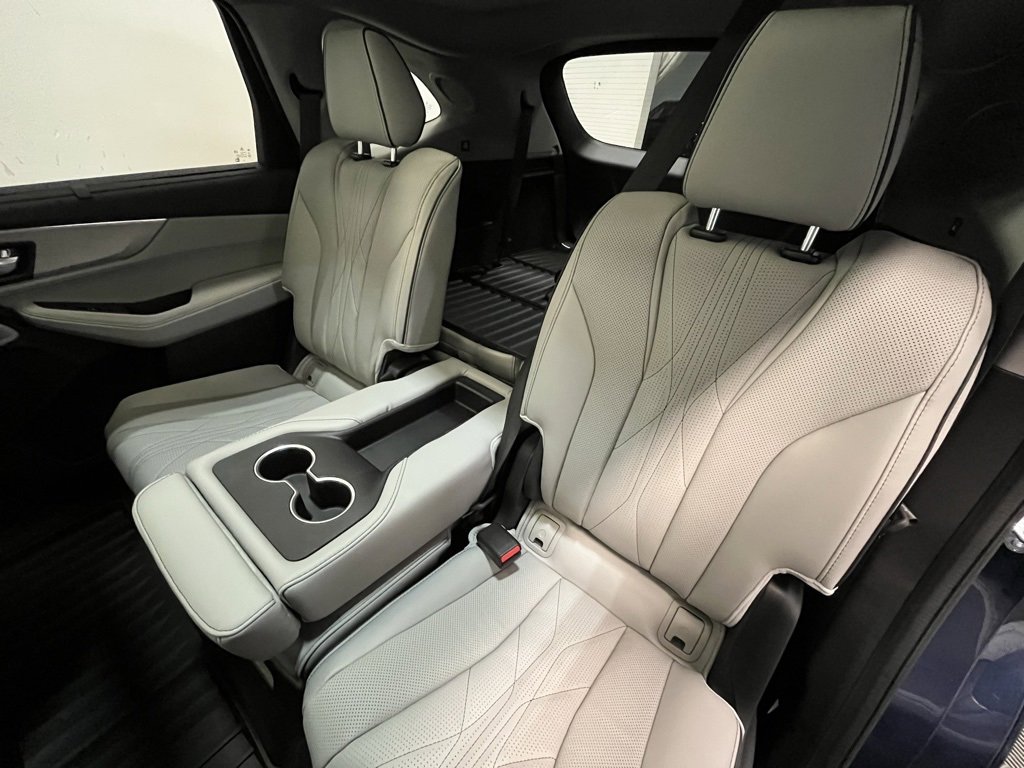 New 2026 Acura MDX w/ Advance Package image 14