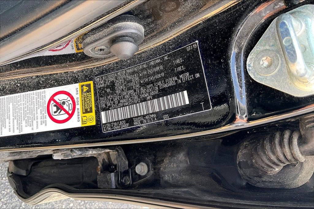 Used 2019 Toyota Highlander XLE AWD/4WD image 22