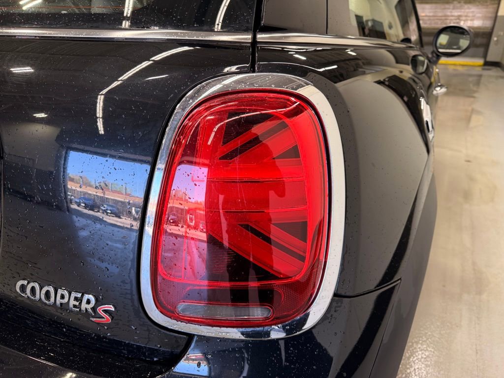 Used 2023 MINI Cooper S FWD image 5