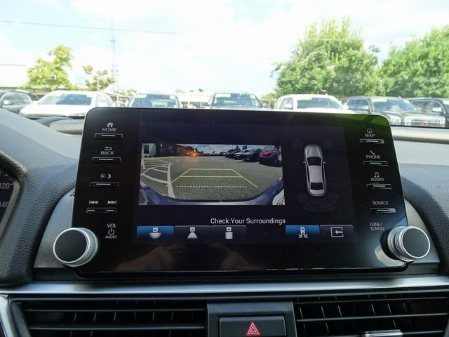 Used 2021 Honda Accord Touring image 23