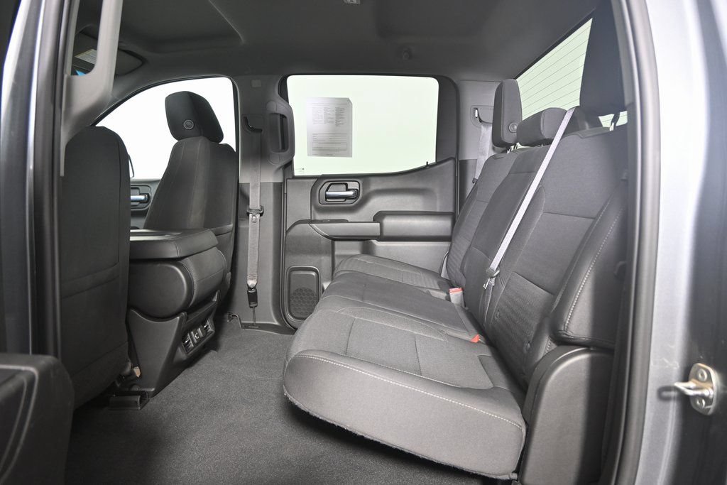 Used 2022 Chevrolet Silverado 1500 LT w/ Bed Protection Package AWD/4WD image 17