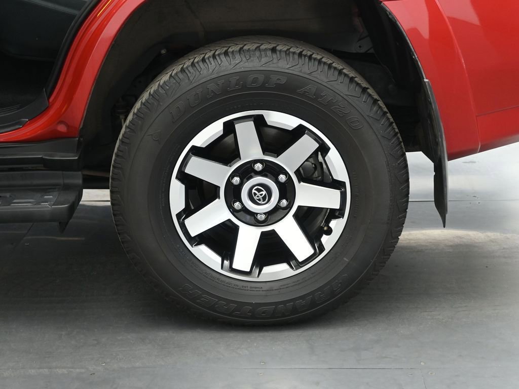Used 2024 Toyota 4Runner TRD Off-Road image 22