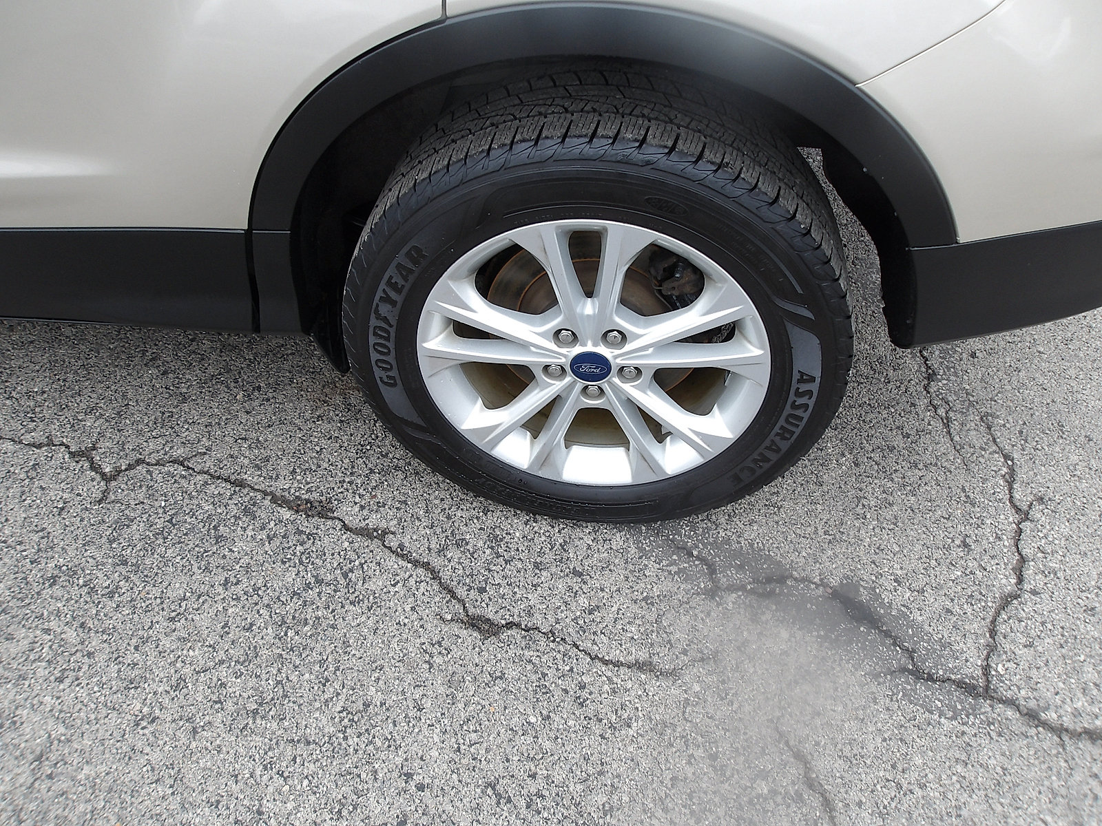 Used 2018 Ford Escape SEL FWD image 22