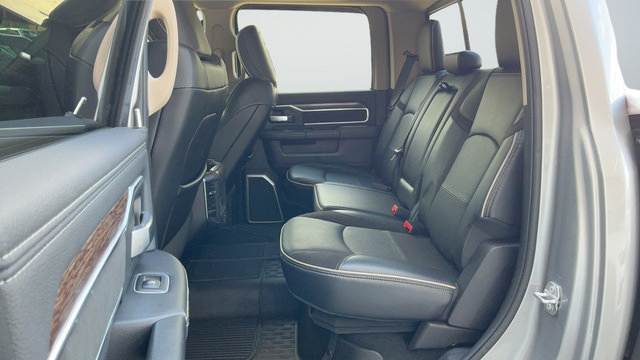 Used 2020 RAM 3500 Laramie AWD/4WD image 21