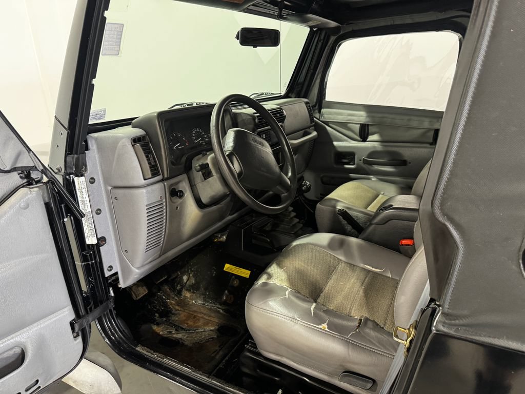 Used 1998 Jeep Wrangler SE AWD/4WD image 8