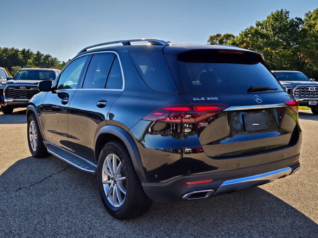 Used 2025 Mercedes-Benz GLE 350 4MATIC image 3