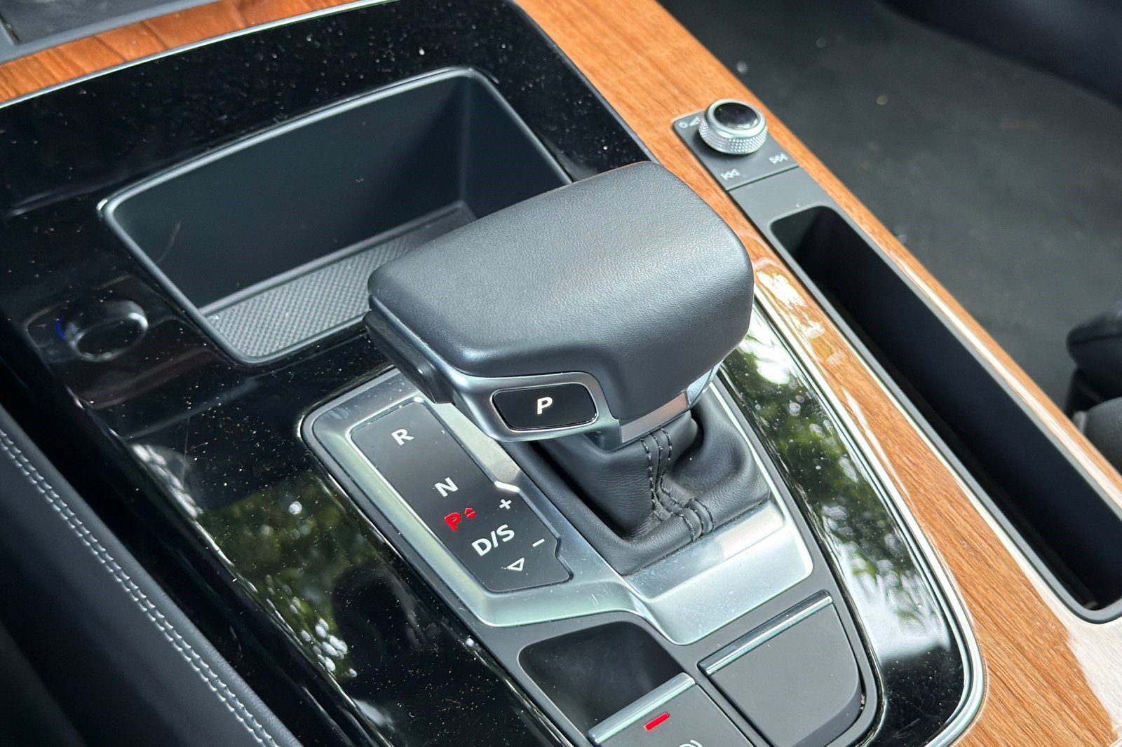 Used 2021 Audi Q5 Prestige w/ Prestige Package image 27