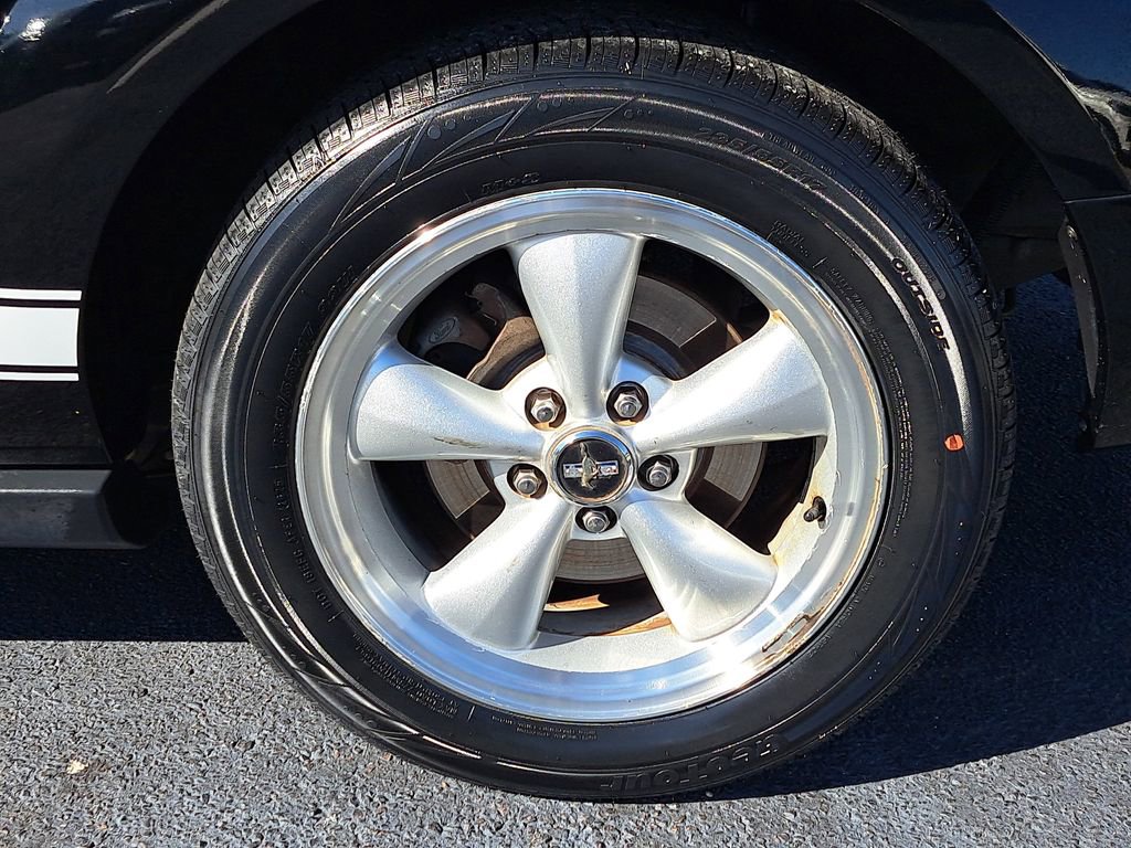 Used 2007 Ford Mustang Premium image 5