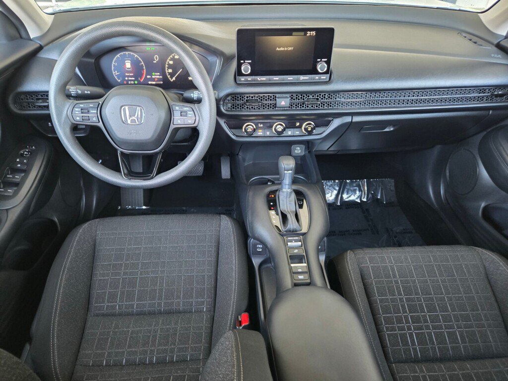 Certified 2025 Honda HR-V LX image 10